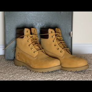 TIMBERLAND WORK BOOTS 💛